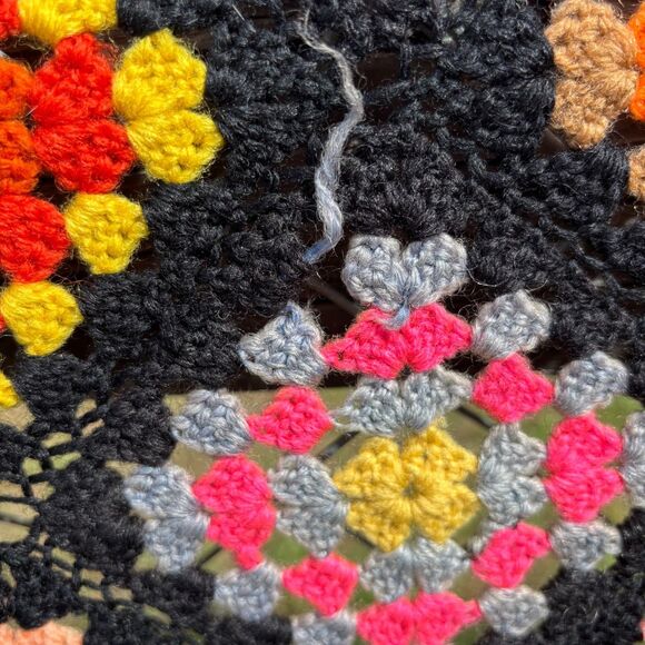 Vintage Handmade Grannycore Square Afghan Throw Roseanne Boho Crochet 70"x38" - Picture 9 of 9